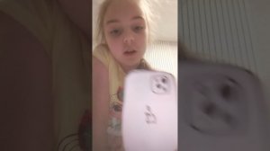 распаковка бумажного Айфона