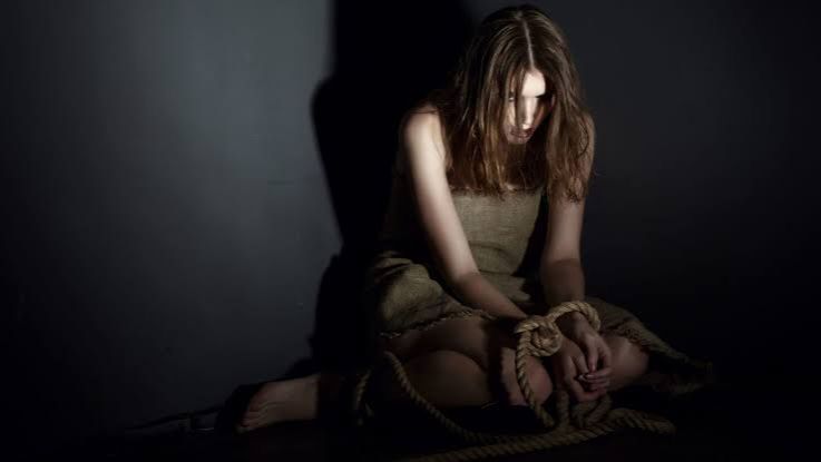 Женщина в цепях _Трейлер_Русский_Дубляж(2026) смотреть онлайн