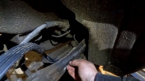 замена тросов стояночного тормоза форд фокус 2