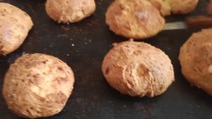 БУЛОЧКИ ИЗ ТВОРОГА И МУКИ