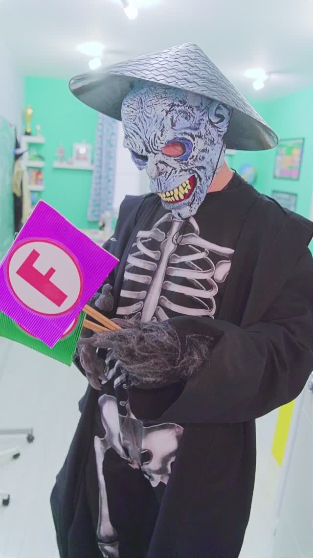 Когда твой сосед — демон из K-Pop «Охотники на демонов»! смотреть онлайн