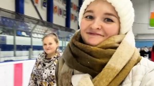 Ура я на катке//неделю не могла смонтировать видео//наконец-то оно готово//приглашаю к просмотру