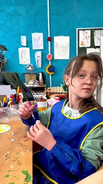 Один день из жизни декоративно-прикладного отделения смотреть онлайн