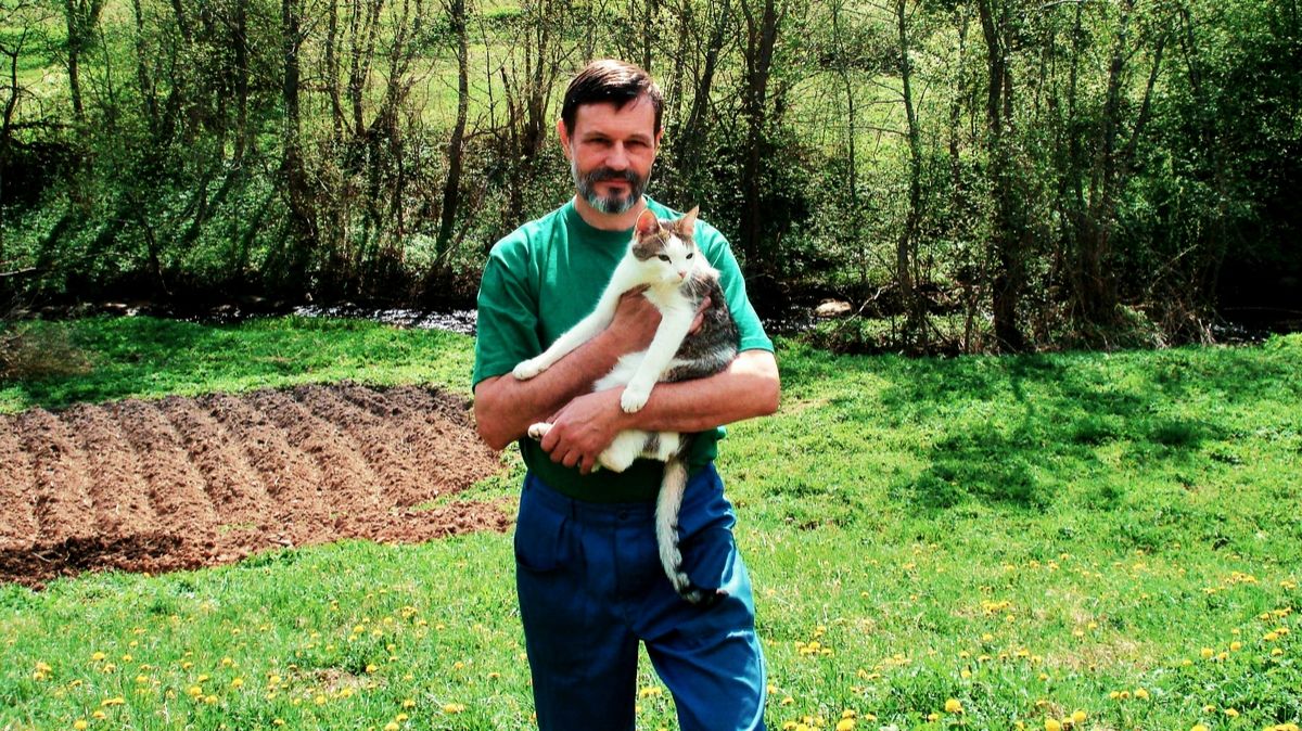 В майских полях смотреть онлайн