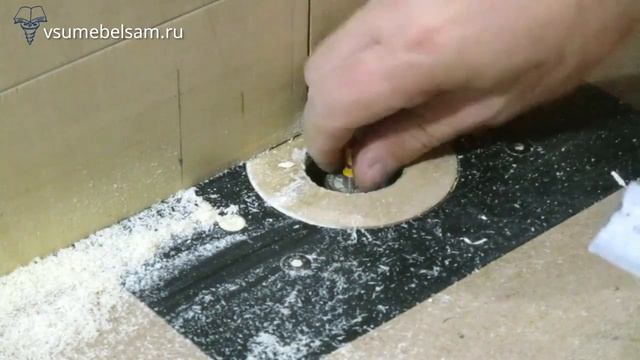 Изготовление простого и надежного табурета. Часть 4. Ласточкин хвост в ножках (Сериал) смотреть онлайн