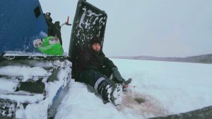 Больше 3х лет не могу сюда попасть! Пагода портится! Спасаюсь в лесу от ветра у костра!