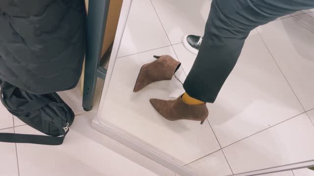 Купила среднего размера. Шоппинг  в O’STIN  и Kari смотреть онлайн