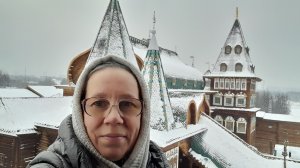 На Смотровой площадке Дворца Алексея Михайловича в Коломенском