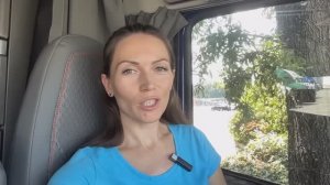 ANKA - Дальнобойщица в США. - КУПИЛИ новый трак VOLVO VNL860 за $183.000. Обзор. Плюсы. Минусы