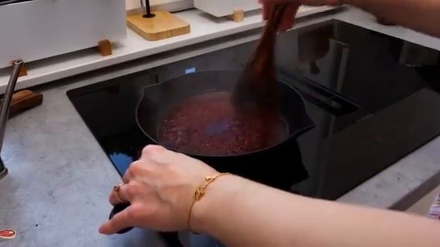 Мало кто так готовит стейк! Небольшая разница имеет огромное значение. смотреть онлайн