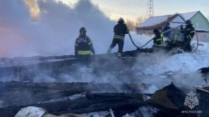 Два человека погибли при пожаре в одноэтажном доме под Пензой