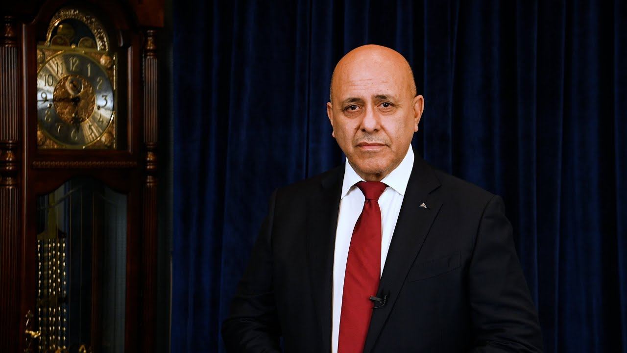 Новогоднее поздравление Артёма Сергеевича Миносяна смотреть онлайн