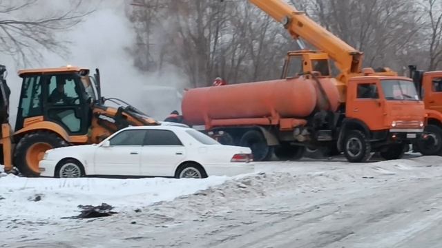 Аварийная служба на теплотрассе смотреть онлайн