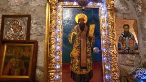 Храмовые эвлогии святителя Василия Великого - на иконе с частичкой мощей святого Василия