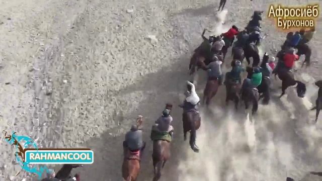 Афросиёб-1 Автомобил 4 пар наъл 500 сомони.