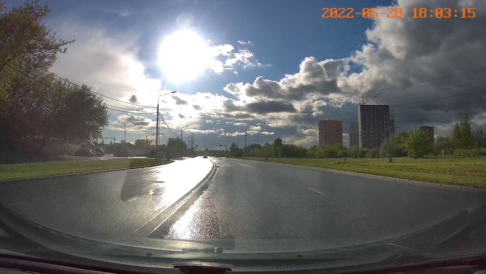 По району на Opel Omega B после дождя смотреть онлайн