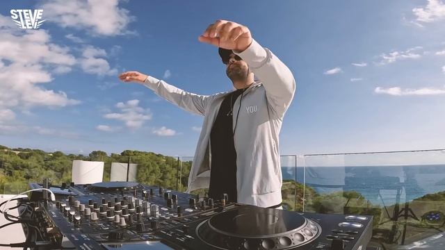 Steve Levi - Yes (Official Music Video) IBIZA 4K смотреть онлайн