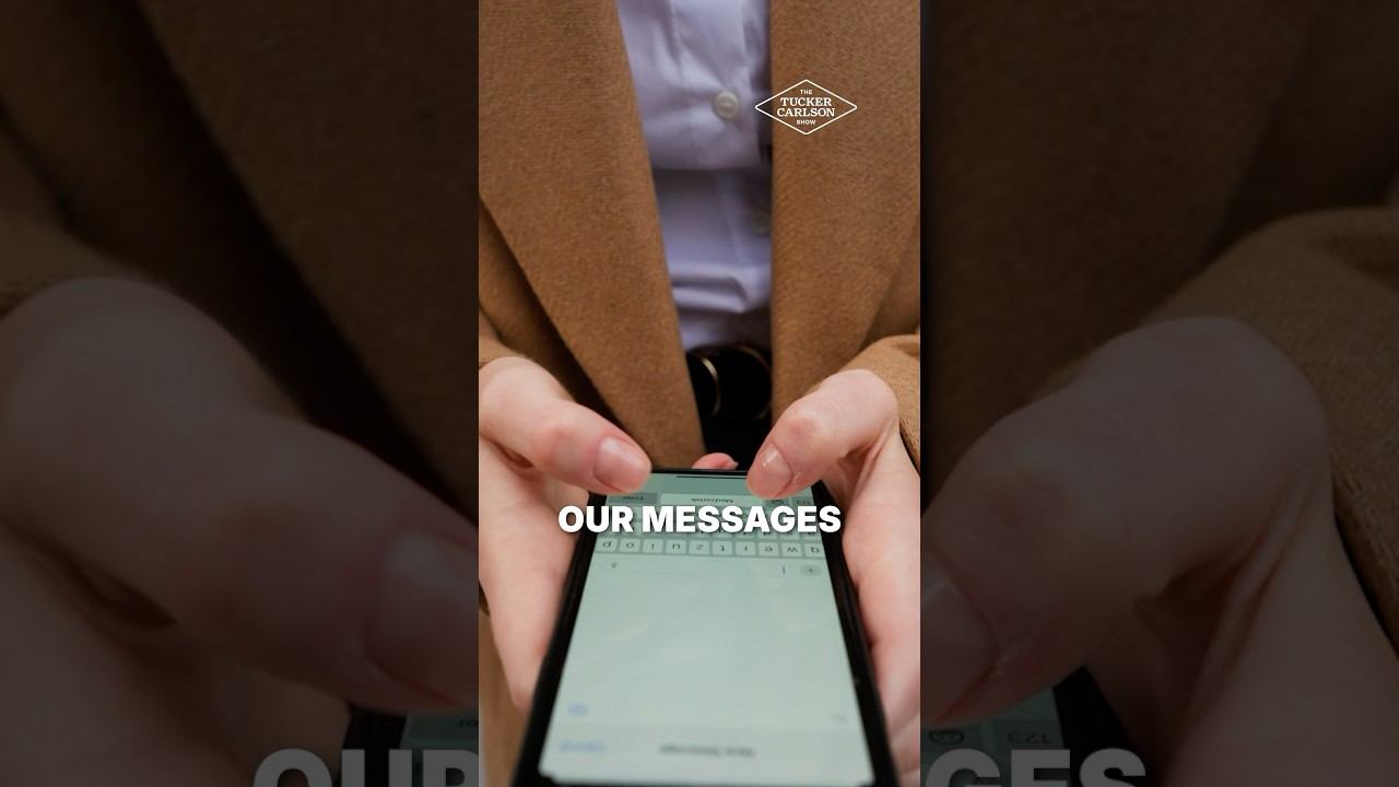 They’re Secretly Reading Your Texts смотреть онлайн