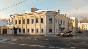 Прогулки по Москве. Усадьба Бауловых и мастерская художника Долгова в Товарищеском переулке.