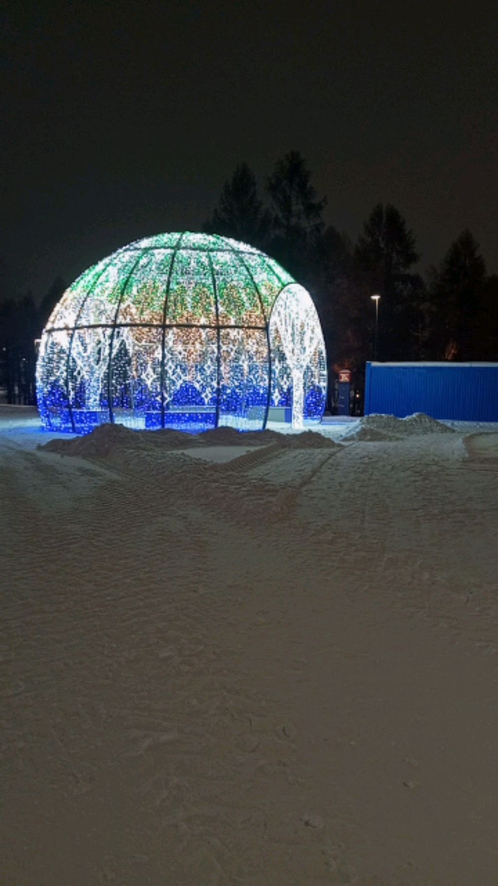 на улице холодно  ,но дома тепло. хорошо кофеёк попьём смотреть онлайн