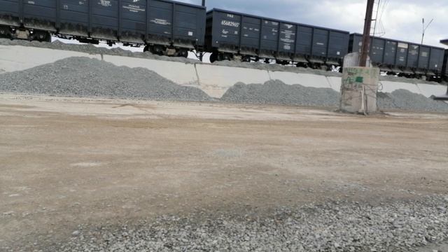 РАЗГРУЗКА ПОЛУВАГОНОВ КАРАЧИ😂👋👍 смотреть онлайн