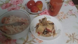 Жизнь в деревне: Приготовила еды. Вот так получилось, вкусно !