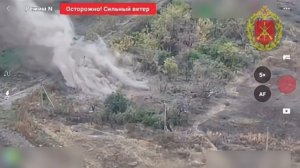 Военнослужащие 123-й бригады рассказывают о выполнении боевых задач по зачистке вражеских позиций.