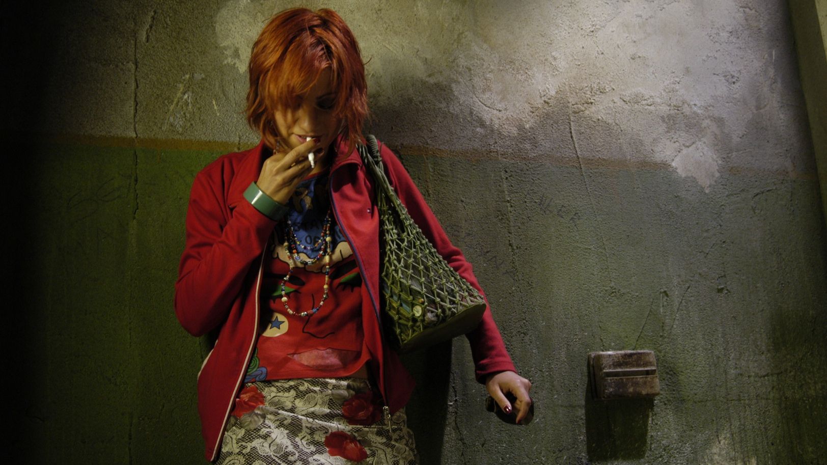 Красный грузовик серого цвета (2004) / Sivi kamion crvene boje смотреть онлайн