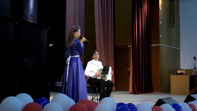 А он ничей - поют Ирина Нэлсо и Вячеслав Абросимов_Full-HD.mp4 смотреть онлайн