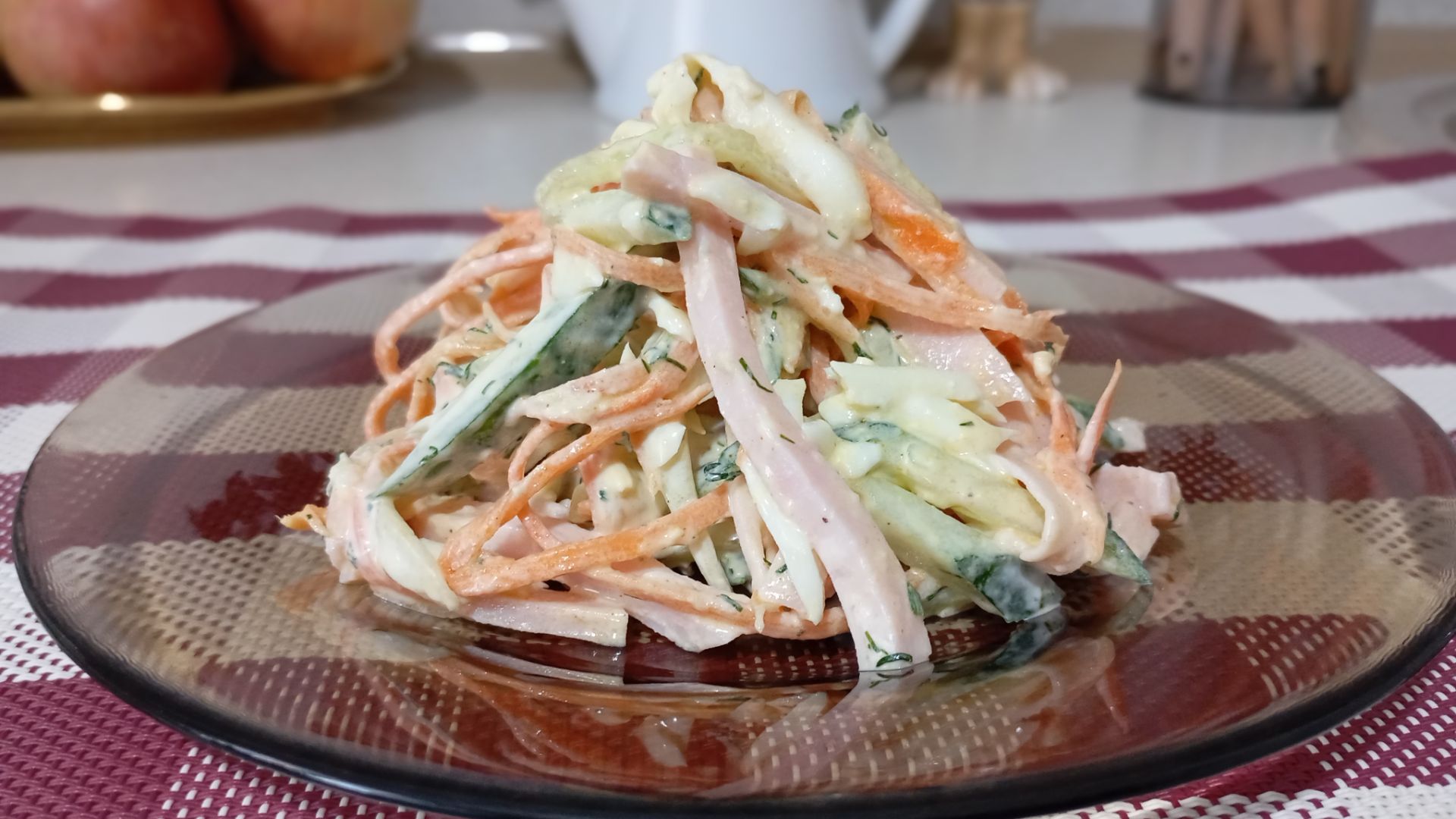 Вкусный САЛАТ со свежим огурцом и морковью по -корейски. смотреть онлайн