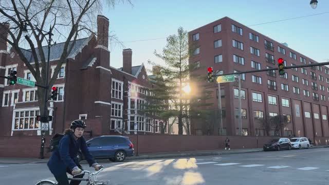 🇺🇸 Чикаго, США - зимняя пешеходная прогулка по району Лейквью / 2026 смотреть онлайн