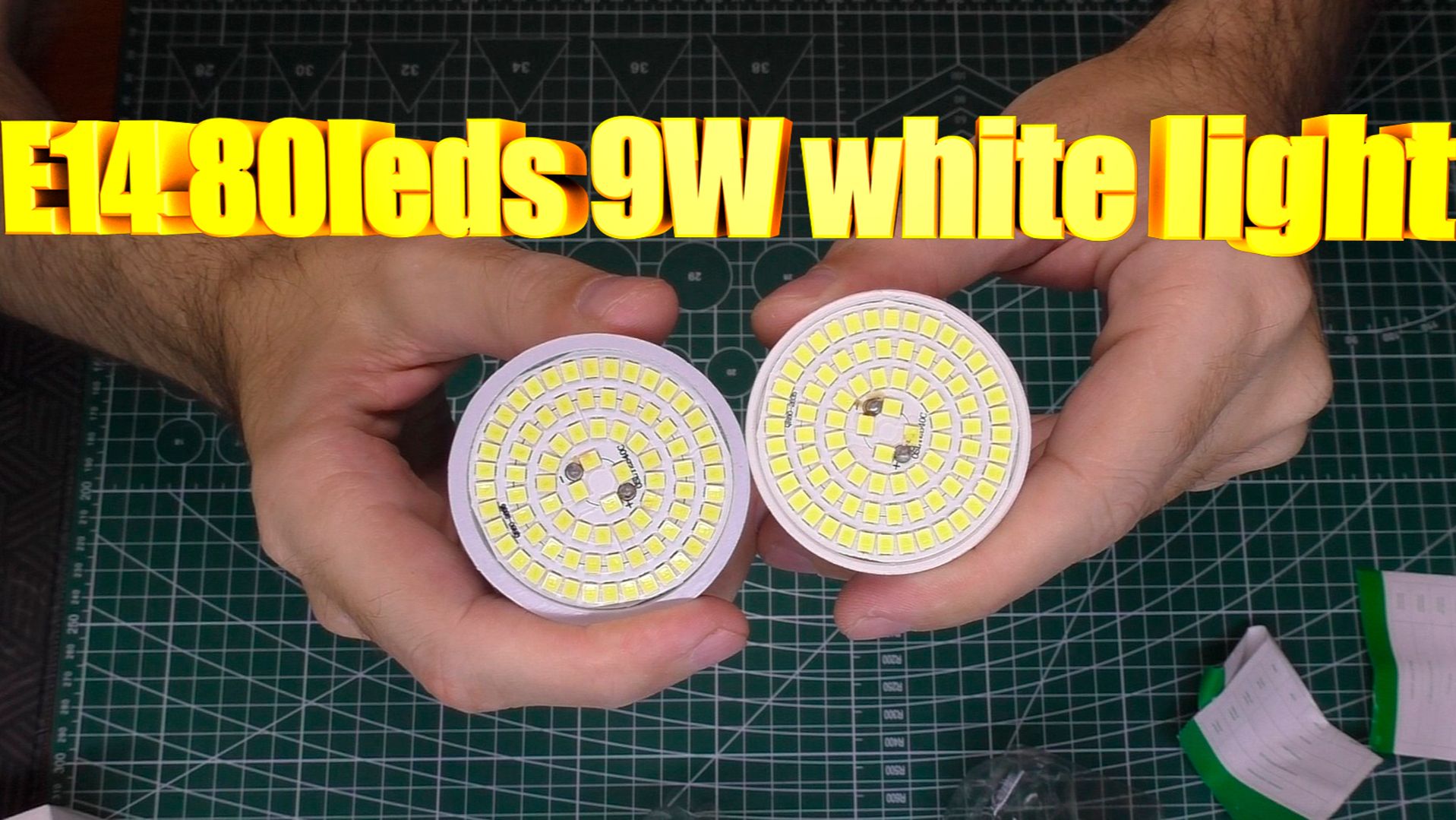 Светодиодная лампа E14 80leds 9W white light смотреть онлайн