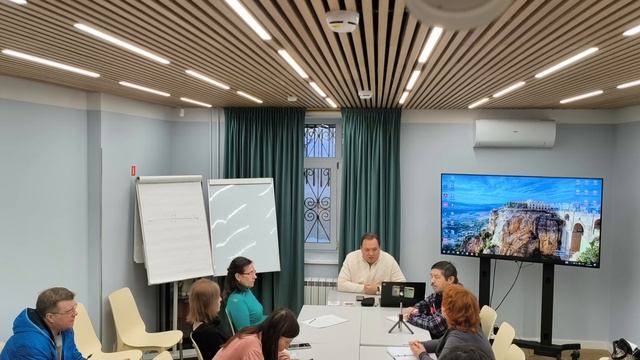 Начало встречи 17 января 2026 года Прав союз 100 лица объясняет Максим Шилов смотреть онлайн