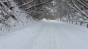 Chery Tiggo 4 Pro. Подъём по заснеженной дороге с уклоном 12%.