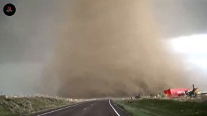 Шокирующие стихийные бедствия, снятые на камеру. Видео из интернета.