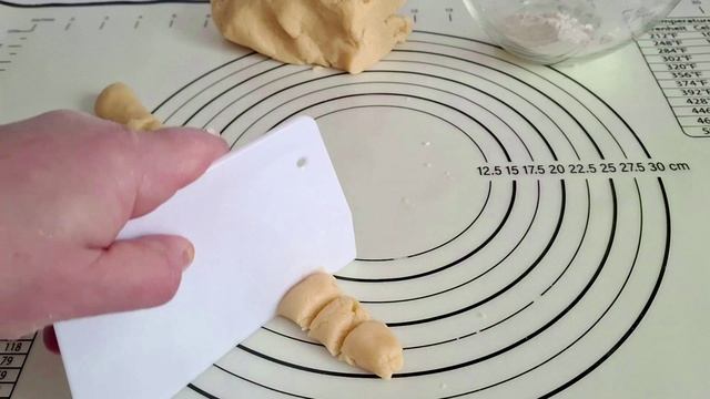 Те самые ОРЕШКИ СО СГУЩЕНКОЙ. смотреть онлайн