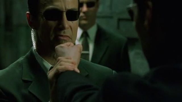 Матрица перезагрузка.Агенты находят Нео.