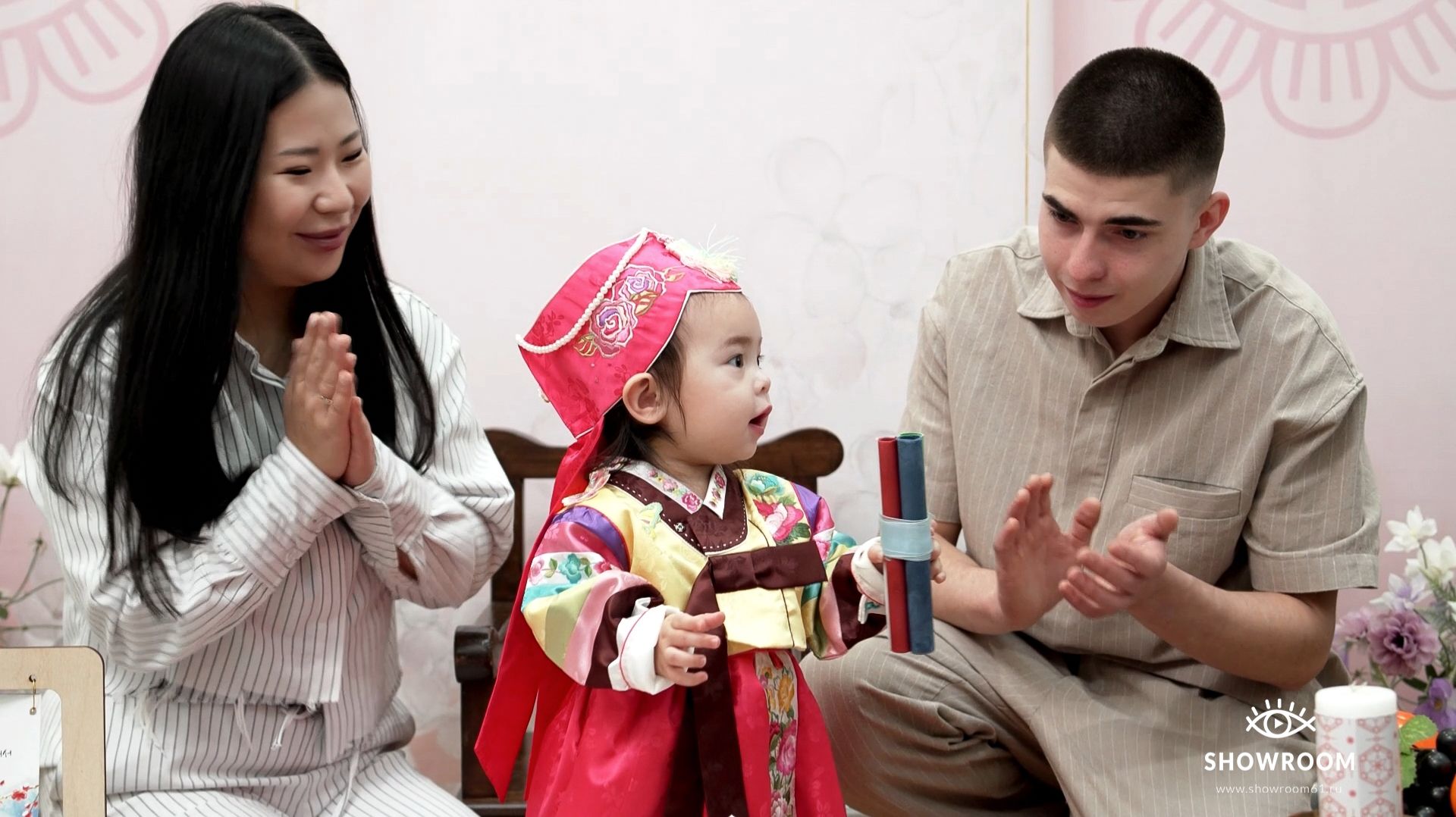 SDE. ролик в тот же день. Асянди. Николь один годик! 16.01.2026 смотреть онлайн