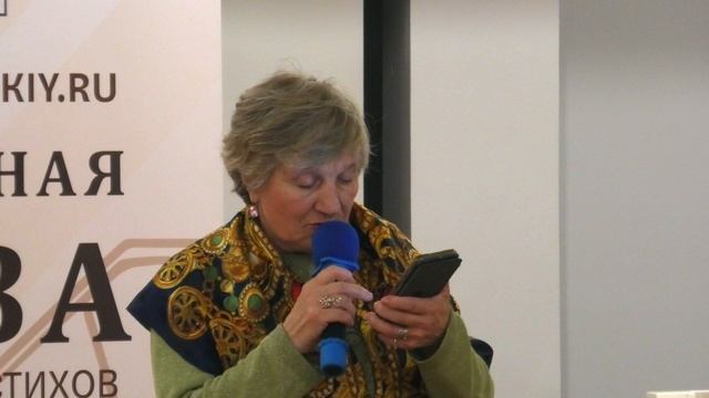 Поэт Виктория Панова в Гостиной Павла Пикалова 14.10.2025 смотреть онлайн