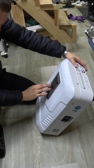 я поставил стабилизатор напряжения в наш дом и разочаровался смотреть онлайн