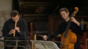 Duet of Mateo Flecha again Nuria Rial  one Papagenno