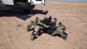 Оруэлл - шестиногий робот