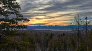 БАЙКАЛ ЗИМОЙ. БЕЛКА В КАПКАНЕ. "ОГНЕННАЯ МОЙКА" ПОСУДЫ В ПЕЧИ. #идилесом 11.02.24