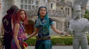 отрывок из фильма Descendants 3