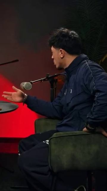 😢 До слёз… Сильная история жизни Корейца… смотреть онлайн