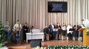 "Кто моря все горстью исчерпал?"