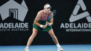 Мирра Андреева выиграла турнир WTA-500 в Аделаиде
