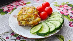 Отбивная из свинины под "сырной шапкой" — сочная, ароматная, просто объедение!