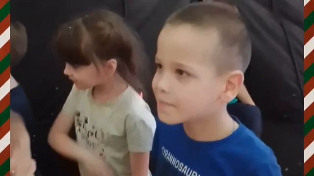 К нам в ДС приехал театр.