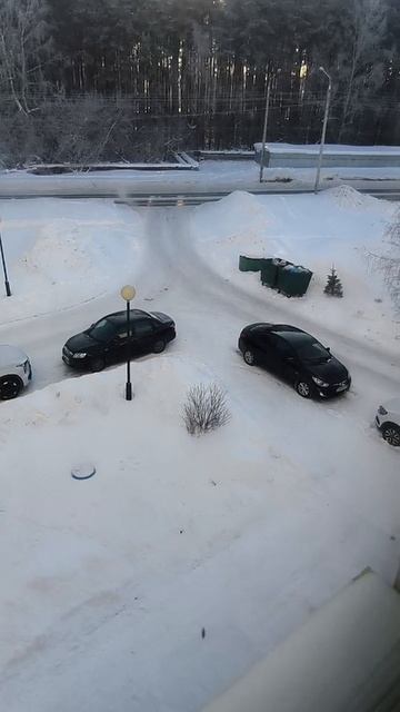 18.01.26 - 39 градусов в Томске немного потеплело 😂Лада Гранта Кросс смотреть онлайн